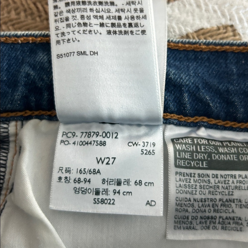 Levi’s premium Denim ribcage High-Waisted Women Shorts size 27 - Picture 9 of 9